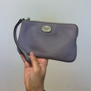 Michael Kors lavender wallet clutch/wristlet 💜🤍